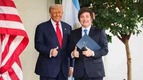 Imagen 1 de ¿Por qué Trump apuntala a Milei mientras desatiende las necesidades de los estadounidenses?