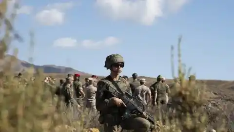 Imagen 1 de Encuesta: ¿Sería buena idea implantar una mili voluntaria en España?