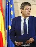 Imagen 1 de Las elecciones en Valencia serían el 22-M: cinco meses de guerra entre Feijóo y Abascal con tres gobiernos abiertos