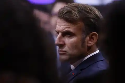 Imagen 1 de El Parlamento de Francia suspende la polémica reforma de la ley de pensiones de Macron