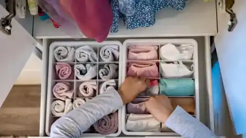 Imagen 1 de 10 organizadores para ordenar y tener la ropa bien doblada