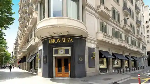 Imagen 1 de La joyería nacida en Barcelona que lleva 185 años marcando tendencia