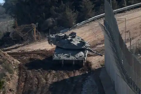 Imagen 1 de Israel mata a 13 personas en un bombardeo en un campo de refugiados en Líbano