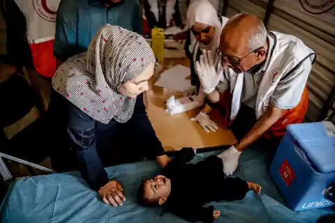 Imagen 1 de La sanidad en Gaza continua en cuidados intensivos un mes después del alto el fuego: “Esto no es vida, esta realidad se parece a la muerte”
