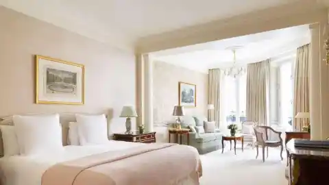 Imagen 1 de La suite de 45.000 euros la noche que redefine el lujo en París