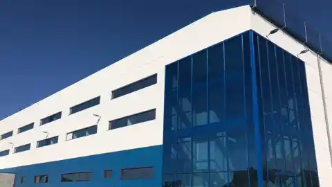 Imagen 1 de La japonesa Hi-Lex cierra su planta de Granollers con un ERE para 67 trabajadores