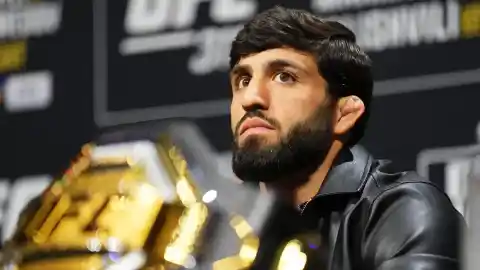 Imagen 1 de Makhachev opina sobre el futuro de Topuria: "Arman es el rival más duro para Ilia. Gaethje también, pero definitivamente no Pimblett"