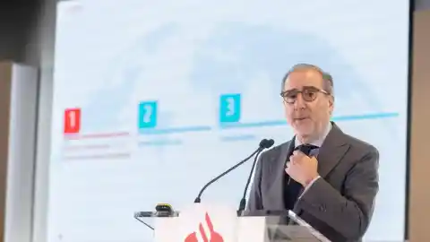 Imagen 1 de El Santander ve sentido a la consolidación en España tras el fracaso de la opa al Sabadell