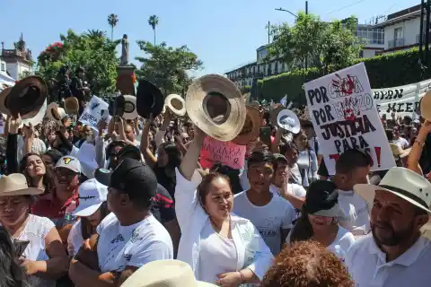 Imagen 1 de Uruapan cancela el desfile del 20 de noviembre por la inseguridad