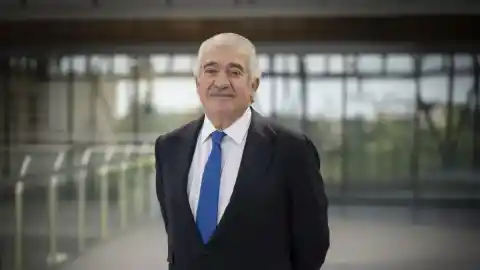 Imagen 1 de Endesa gana 1.711 millones hasta septiembre, un 22% más, y confirma sus previsiones