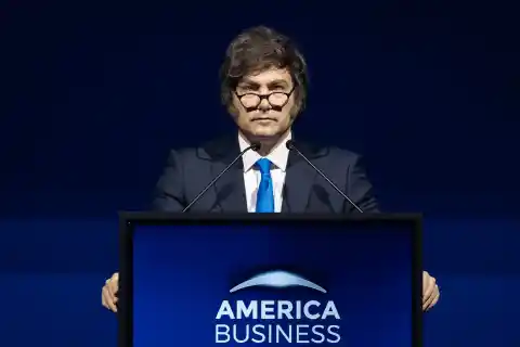 Imagen 1 de Una comisión del Congreso argentino atribuye a Milei “una colaboración imprescindible” en la presunta estafa con $Libra