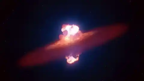 Imagen 1 de Observan por primera vez la forma de una explosión supernova en sus horas iniciales