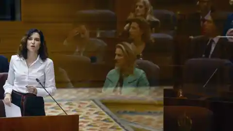 Imagen 1 de La Airef alerta del impacto negativo de las rebajas fiscales del PP en Madrid y advierte del riesgo de que incumpla la regla de gasto en 2025 y 2026