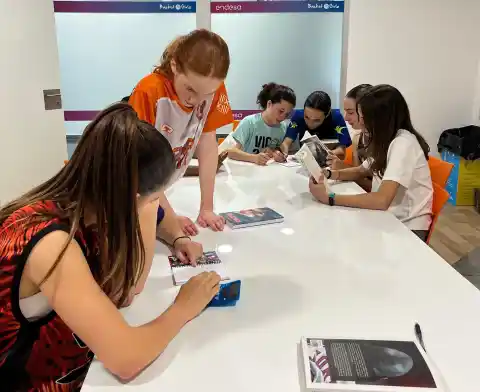 Imagen 1 de Los dos equipos que han puesto de moda estudiar en el polideportivo