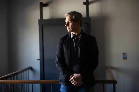 Imagen 1 de Tony Dalton deja de ser villano en la adaptación cinematográfica de ‘Las mutaciones’, la novela de Jorge Comensal