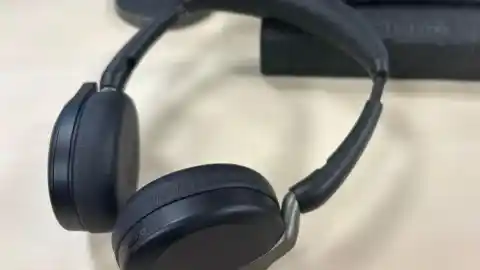 Imagen 1 de Jabra Evolve2 65 Flex: análisis completo, opiniones y prueba en oficina real