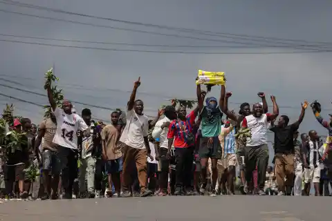 Imagen 1 de Los jóvenes de África se hartan de sus líderes
