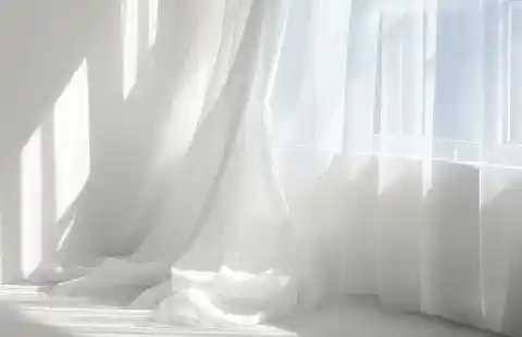 Imagen 1 de El color Pantone 2026 es el Cloud Dancer, el primer blanco de su historia