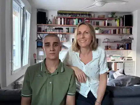 Imagen 1 de La historia de Nicola Ferri o el impacto de la dermatitis atópica grave en la adolescencia: de la vergüenza al malestar