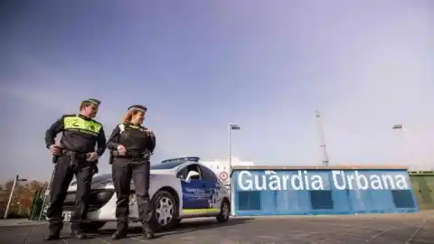 Imagen 1 de Un juez prohíbe usar los autobuses de Tarragona durante un año a dos carteristas