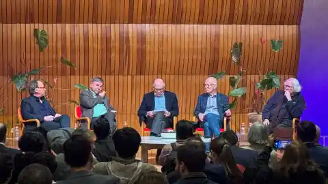 Imagen 1 de ‘La libertad de Vuelta’ reúne a voces en varios foros que ven similitudes entre las políticas de Estados Unidos con China