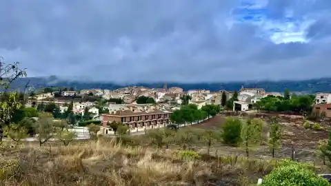 Imagen 1 de Los alcaldes urgen desplegar el estatuto que debe proteger a los municipios rurales