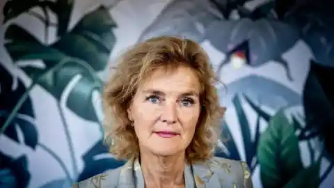 Imagen 1 de “Si no te obsesionas con lo que no tienes, la belleza se revela”