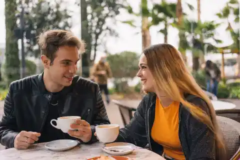 Imagen 1 de “Quedar a tomar un café es de tristes”: así piensan los detractores y defensores de las citas sin esfuerzo