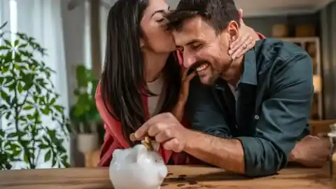 Imagen 1 de Remuneración y regalos por tu nómina: estas cuentas te dan hasta 760€ o hasta un 3% TIN por tu salario