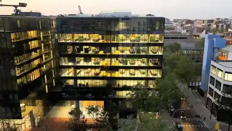 Imagen 1 de Amazon plantea un ERE para despedir 1.200 trabajadores en Barcelona y Madrid