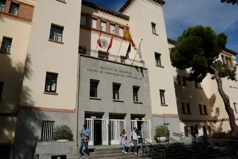 Imagen 1 de Las Facultades de Educación proponen que el máster de secundaria dure dos años y las carreras de Magisterio cinco