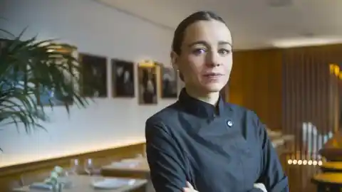 Imagen 1 de El gran momento de Martina Puigvert en el Veraz de The Barcelona Edition