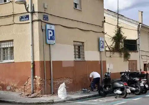 Imagen 1 de Cuando la reforma de las viviendas amenaza la esencia de una colonia histórica en Madrid