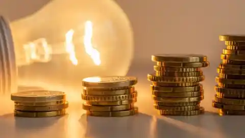 Imagen 1 de Cuatro ofertas de luz baratas para ahorrar en tu factura (Noviembre 2025)