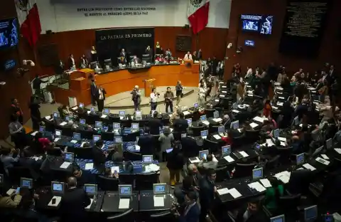 Imagen 1 de El Congreso mexicano propone hasta por 42 años de cárcel para extorsionadores