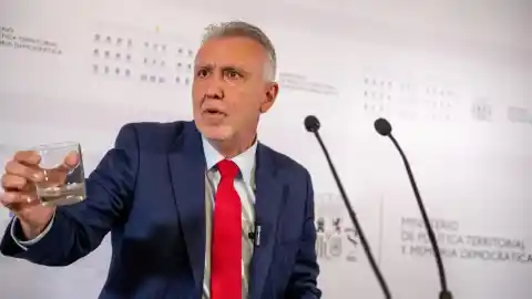 Imagen 1 de Torres, sobre el informe de la UCO con sus chats con la 'trama Koldo': "No hay mordidas ni mujeres. Demandaré a Aldama"