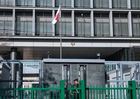Imagen 1 de Japón emite una alerta de “seguridad” para sus ciudadanos en China ante la disputa diplomática