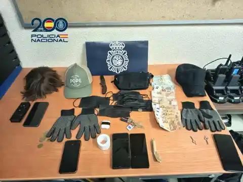 Imagen 1 de Cinco detenidos por secuestrar a una familia china y tratar de robar su restaurante en San Blas