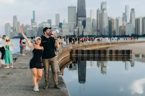 Imagen 1 de El club del grito como terapia que se hace viral: “Hay mucho escepticismo, pero cuando la gente lo experimenta ve lo transformador que puede ser”