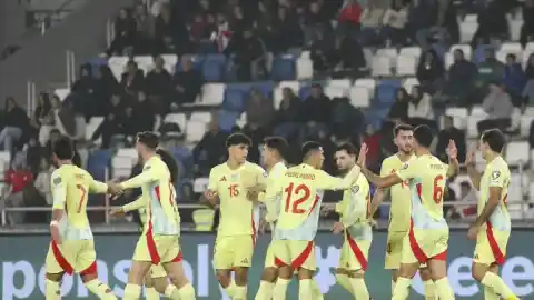 Imagen 1 de España, de todo menos blanco camino del Mundial