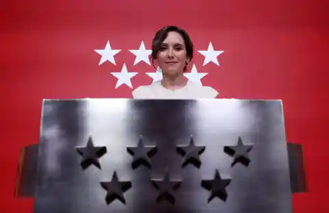 Imagen 1 de Ayuso eleva la crispación: “No es el fiscal general sino Sánchez quien está en el banquillo. Es propio de una dictadura”