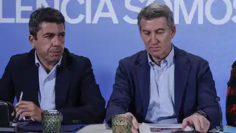 Imagen 1 de Feijóo hablará hoy con Mazón sobre el futuro político de la Comunidad Valenciana con la sombra de su posible dimisión