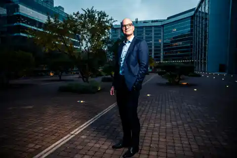 Imagen 1 de Jan Rosenow: “Si la electricidad tiene una carga fiscal mayor que los combustibles fósiles se desalienta su uso”