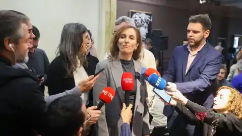 Imagen 1 de Sanidad llevará a los tribunales a Ayuso por saltarse la ley con el registro de objetores al aborto