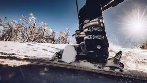 Imagen 1 de Las mejores botas de esquí para hombre y mujer: Atomic, Rossignol y más para disfrutar al máximo de tus aventuras en la nieve