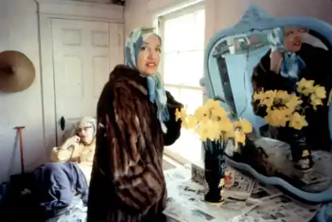 Imagen 1 de ‘Grey Gardens’, una fantasía rodeada de gatos y basura