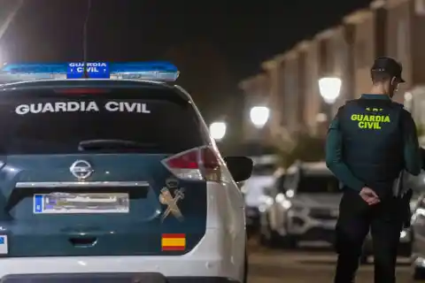 Imagen 1 de Un hombre es apuñalado en el pecho durante una pelea en Toledo