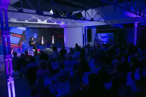 Imagen 1 de Atentos a los dos rostros de la IA