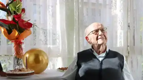 Imagen 1 de “Tengo 103 años y jugué a tenis con mis nietos hasta los 80”