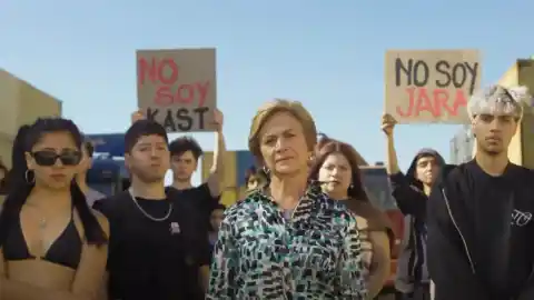 Imagen 1 de El rap de Matthei contra la izquierda y republicanos indigna a Kast: “Cometió un tremendo error”